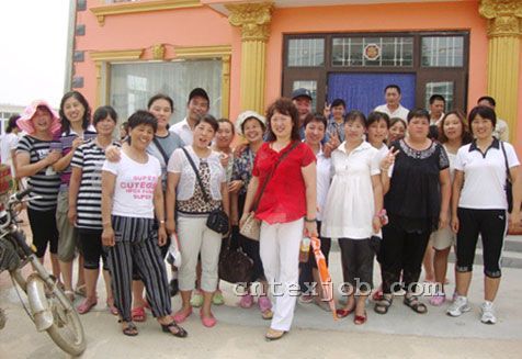 博聯(lián)濾布全體員工赴九門口長城，綏中海邊歡樂游